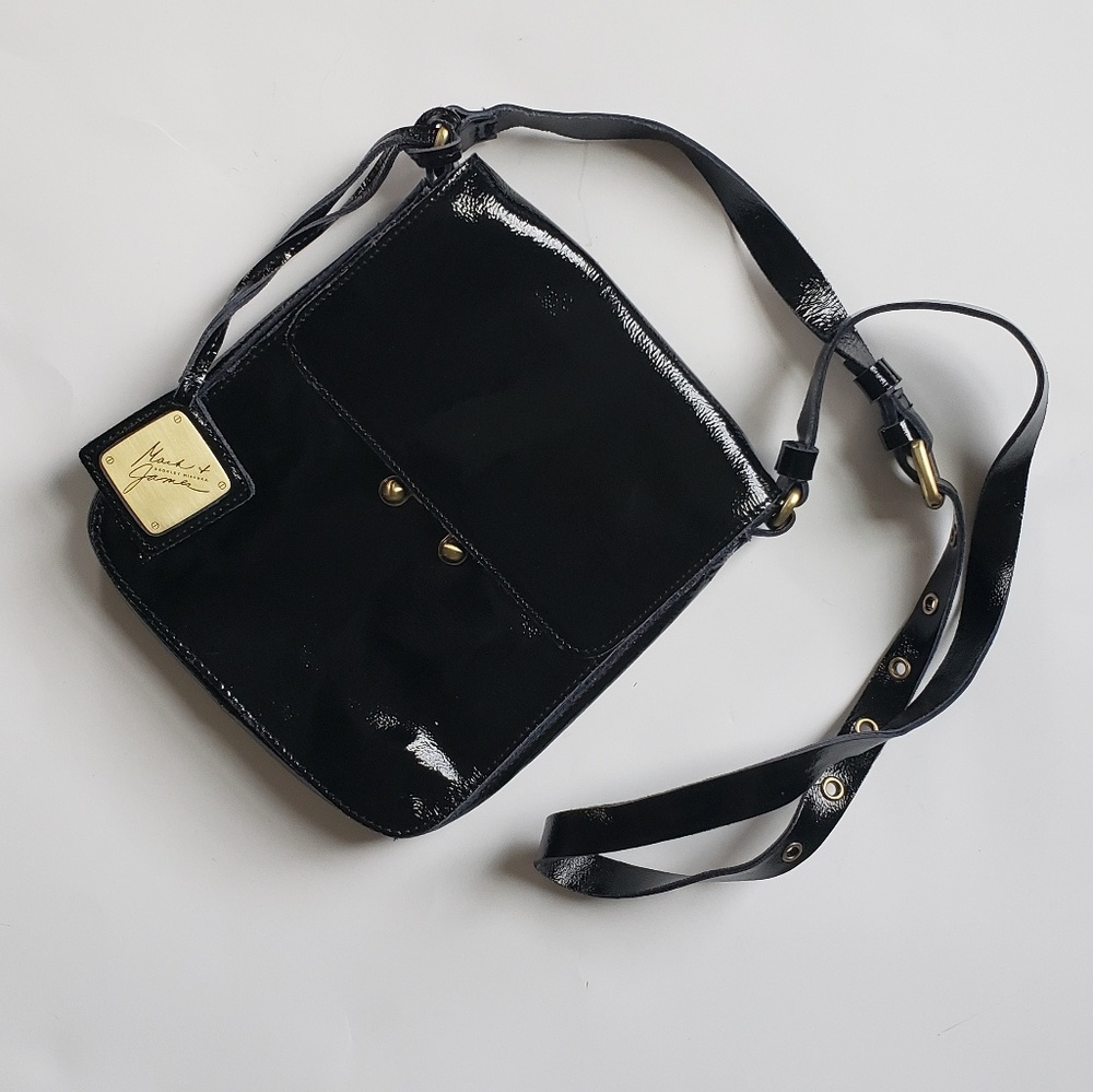 BADGLEY MISCHKA black patent crossbody bag
